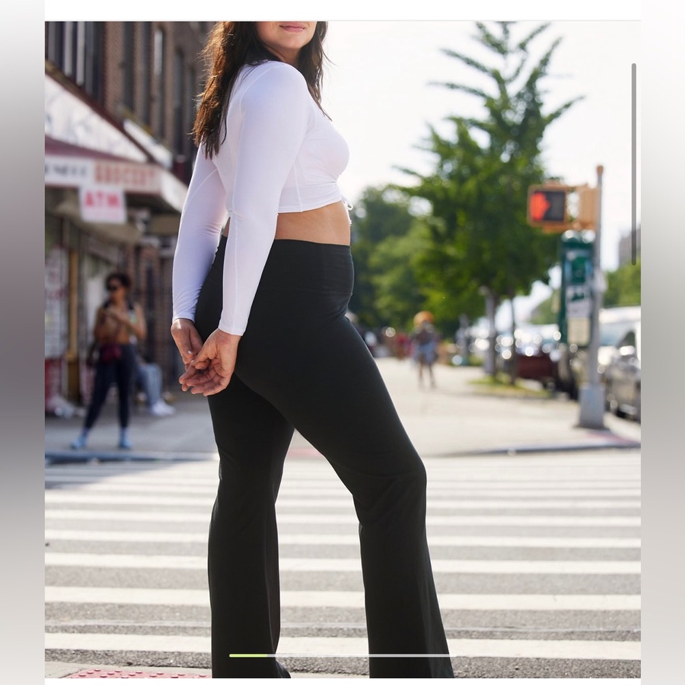 Offline by Aerie OG high waisted cotton flare leggings size small - Picture 4 of 6